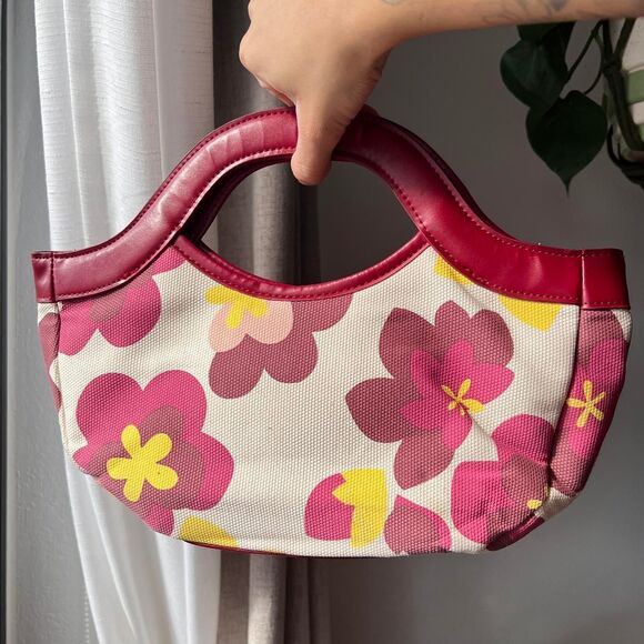 Vintage Floral Canvas Handbag – Red Trim - Picture 3 of 5